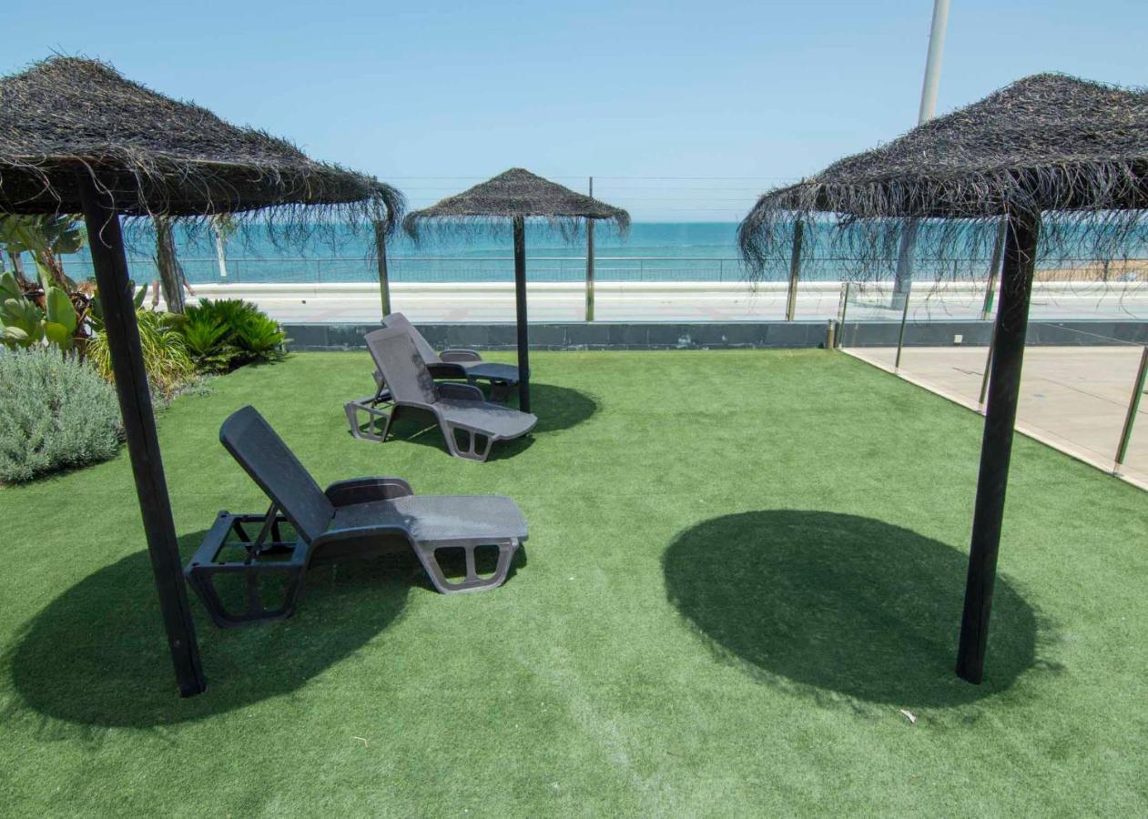Cruz Del Mar Beach, Apartamentos Living Sur Чипиона Экстерьер фото